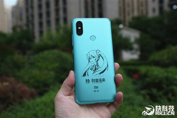 小米6X初音未来限量版开箱图赏：全球唯一编号[多图]图片5