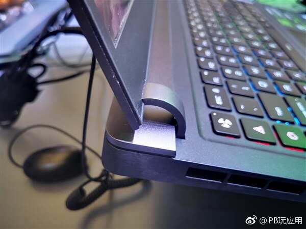 小米游戏本八代增强版亮相：i7-8750H/GTX 1060[多图]图片6